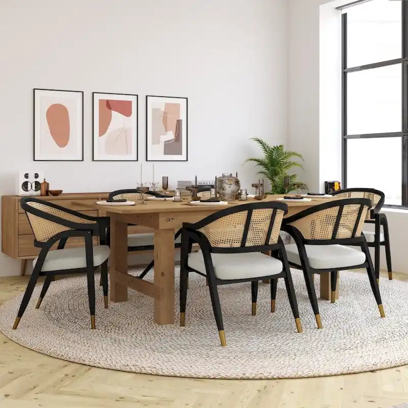 Sedia da pranzo in rattan intrecciato con schienale in canna e seduta imbottita